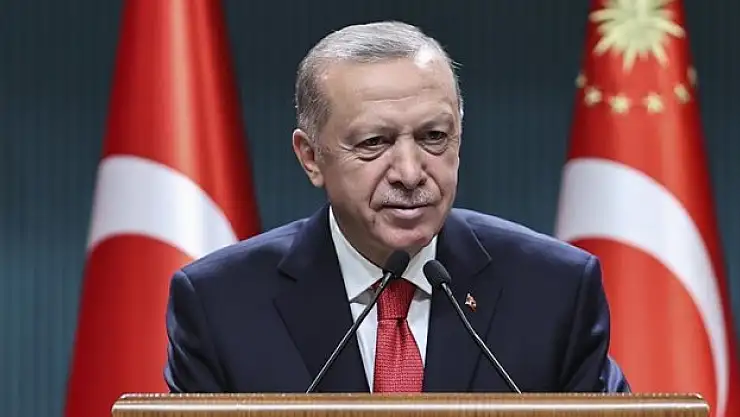 Cumhurbaşkanı Erdoğan: Başkomutan Meydan Muharebesi milletimizin beka mücadelesinin en kritik dönüm noktalarındandır