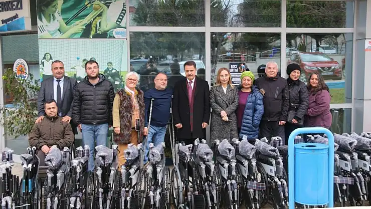 Atakum'da engeller dayanışmayla aşılıyor