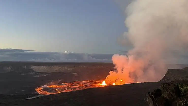 Hawaii'deki Kilauea Yanardağı 96 gün sonra tekrar faaliyete geçti