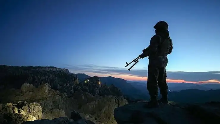 Diyarbakır Kulp'ta 4 terörist etkisiz hale getirildi