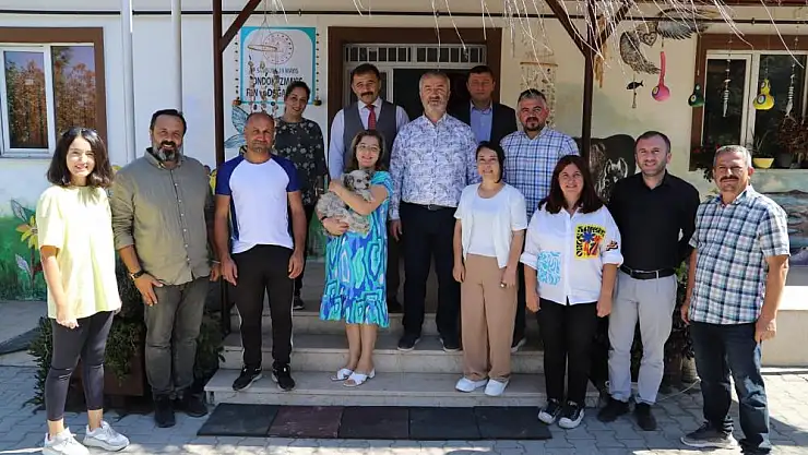 İlkokul öğrencileri için fen ve doğa okulu