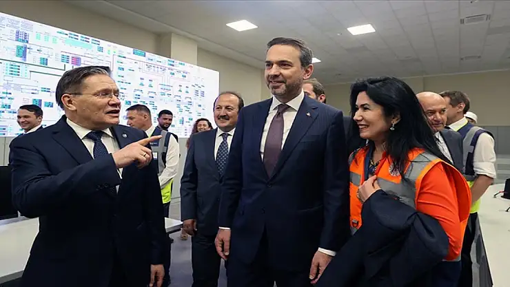 Bakan Bayraktar, Akkuyu NGS inşaat sahasında incelemede bulundu