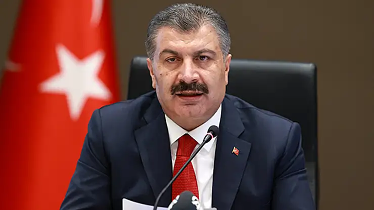 Bakan Koca: 'Küresel Covid aşısı baskısına boyun eğmemiz mümkün değil'