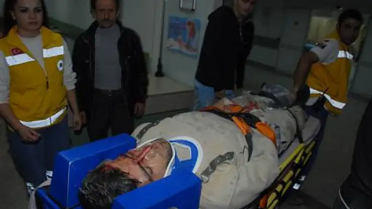 İnşaattan düşen işçi ölümden döndü