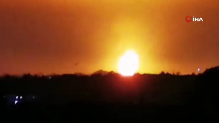 İngiltere'de biyogaz tesisine düşen yıldırım sonucu patlama meydana geldi