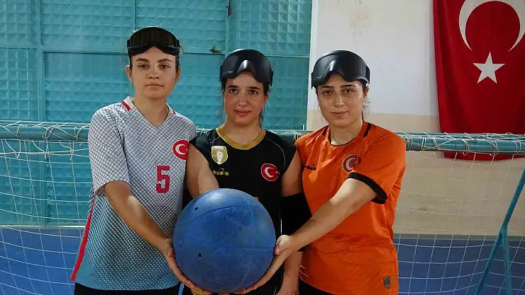 Dünya şampiyonu genç kızlar, gözünü 3. kez Avrupa'ya dikti