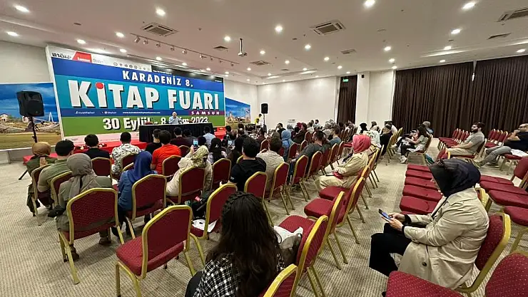 Tarihçi-yazar Prof. Dr. Ahmet Şimşirgil, Samsun'da sevenleriyle buluştu