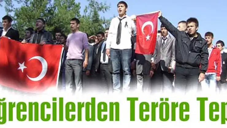 Öğrencilerden Teröre Tepki yürüyüşü