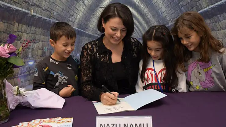 Namlı, okuyucularıyla buluştu