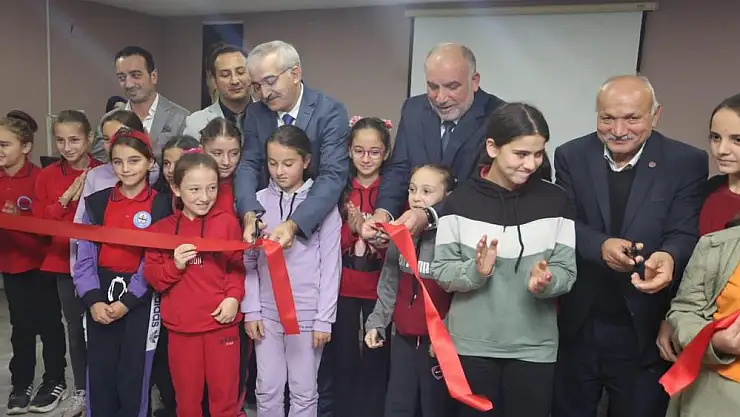 Başkan Sandıkçı'dan Eğitime Destek