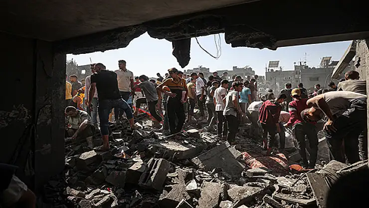 Gazze'de can kaybı 7 bine yükseldi