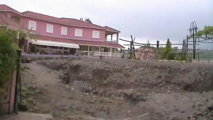 Ağcagüney'de Neyi Bekliyorlar?