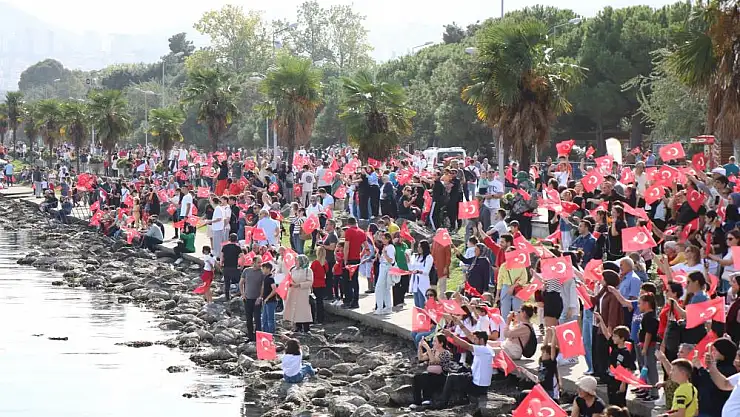 Samsun'da Solo Türk gösterileri nefes kesti