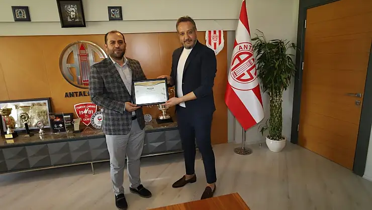 MÜSİAD Antalya'da Antalyaspor'a destek