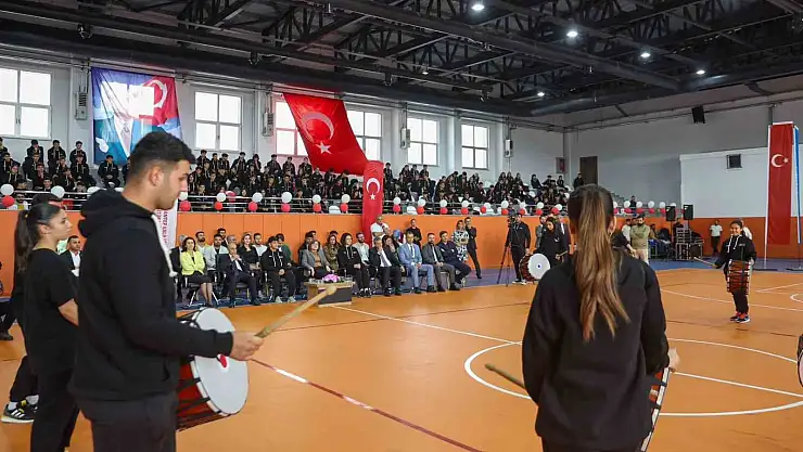 Okullara spor malzemesi desteği