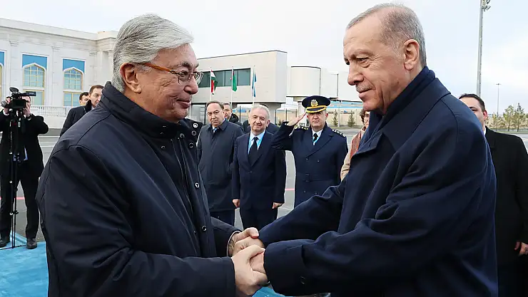 Başkan Çelik, AK Parti Şehzadeler yönetimini ağırladı