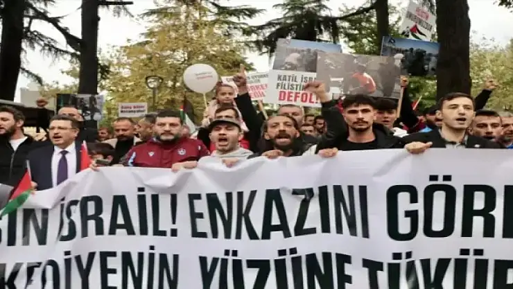 Trabzonspor taraftarlarından Filistin'e destek yürüyüşü