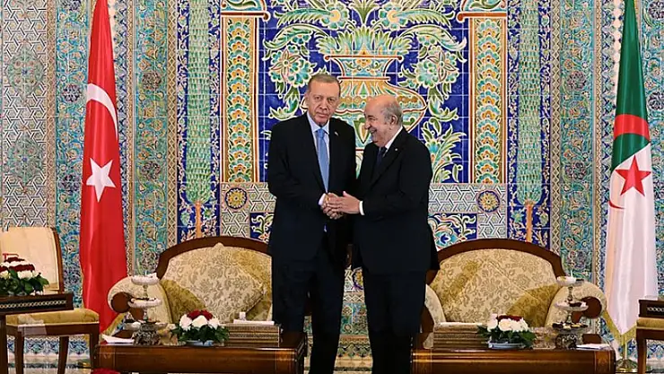 Cumhurbaşkanı Erdoğan Cezayir'de