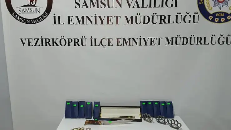 Sustalı bıçak ve muşta ele geçirildi