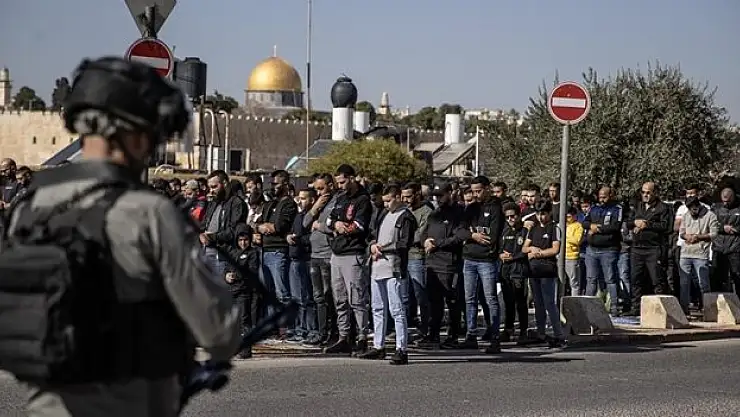 Mescid-i Aksa'da cuma namazı 8 haftadır kısıtlı