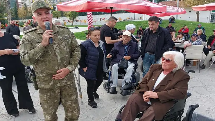 Engelliler Haftası programında duygu dolu anlar yaşandı