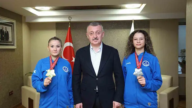 Birlikte Başardılar