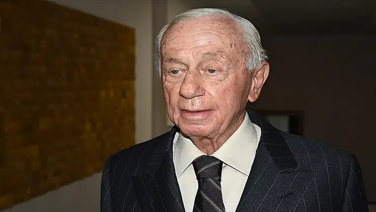 Devlet sanatçısı Prof. Dr. Nevzat Atlığ vefat etti