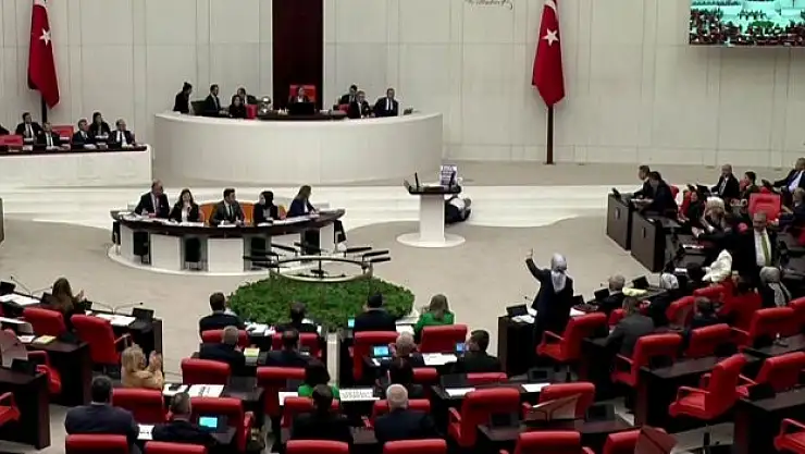 MECLİSTE FENALAŞTI