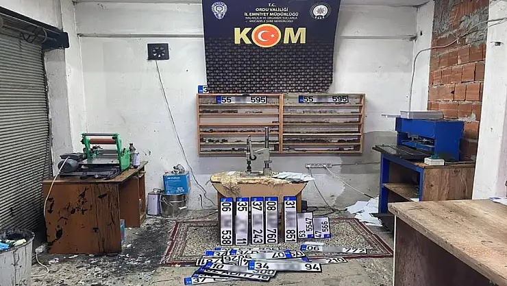 Emniyetten APP plaka operasyonu