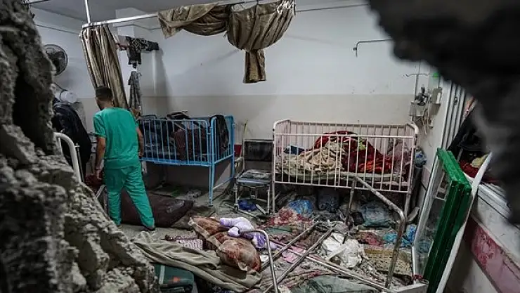 Gazze'deki hastaneler çökertildi