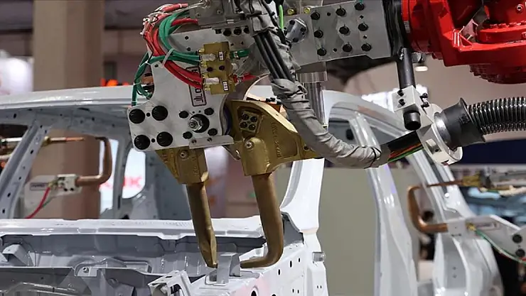 Endüstriyel robot sayısı 'yapay zeka' ile artıyor
