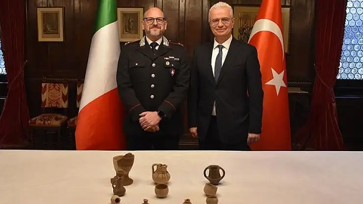 İtalya'da bulunan bazı kültür varlıkları, Türkiye'ye iade edildi