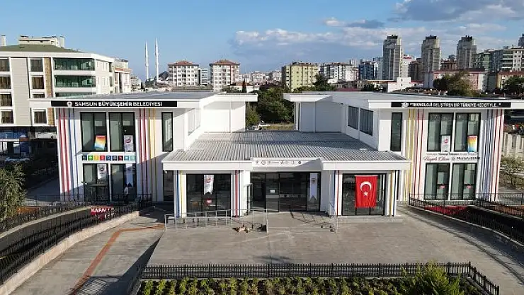 300 öğrenci eğitim alıyor