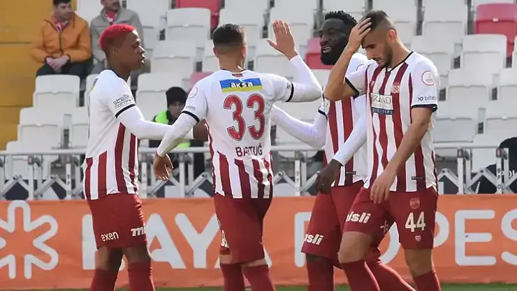 EMS Yapı Sivasspor: 1 - Çaykur Rizespor: 0