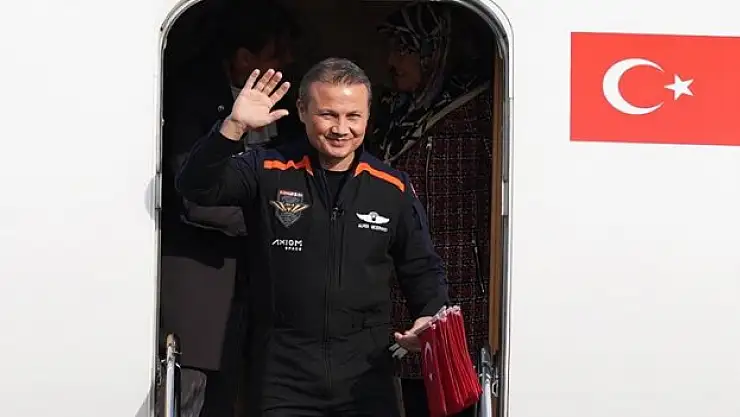 Gezeravcı yurda döndü