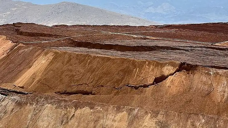 Çatlaklar, zanlıların ifadesinde