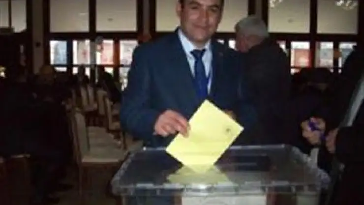 Kavak'da başkan değişti