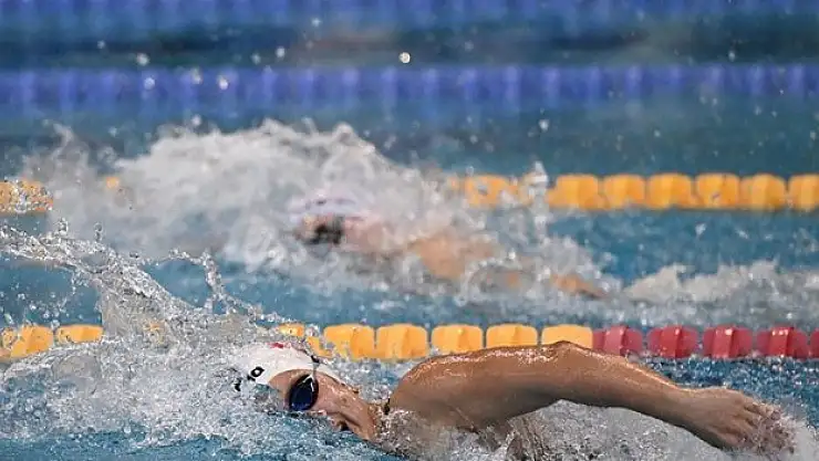 Milli yüzücüler iki madalya kazandı