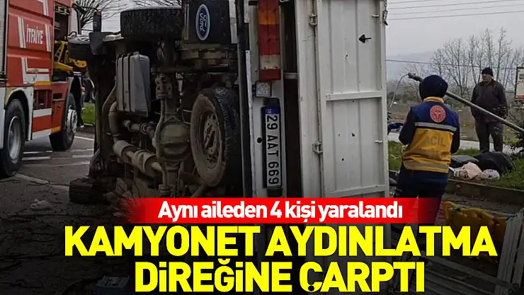 KAMYONET AYDINLATMA DİREĞİNE ÇARPTI