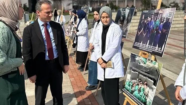 'İnsanlığa Beyaz Çağrı' Sergisi