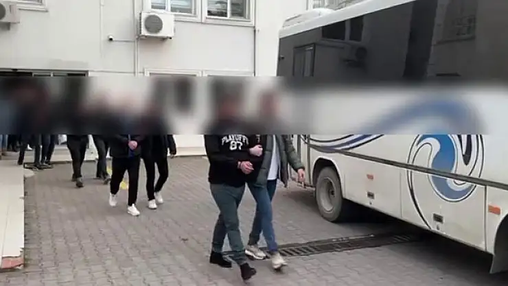 65 KİŞİYİ MİLYONLARCA LİRA DOLANDIRDILAR