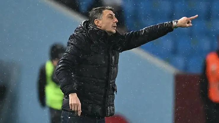 Şota Arveladze istifa ettiğini açıkladı