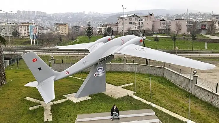 Akıncı TİHA, Özdemir Bayraktar Keşif Kampüsü'nde sergileniyor