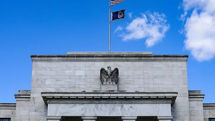 Emtia piyasası şubatta Fed kıskacına takıldı