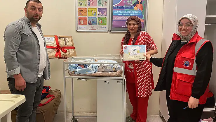 YENİ DOĞAN BEBEKLERE HEDİYE