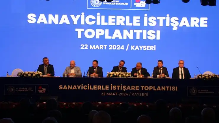 Bakan Kacır esnafla buluştu