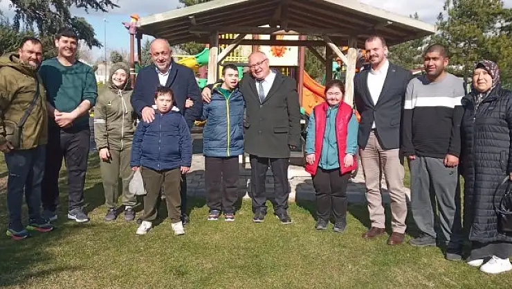 Müdür Kasapoğlu'ndan özel ziyaret