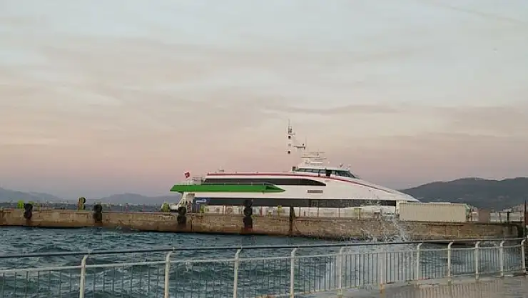 Bursa Deniz Otobüslerinin 5 seferi iptal edildi