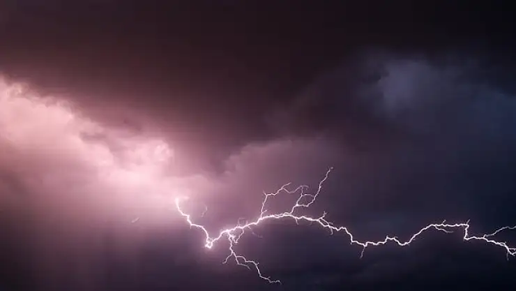 Doğu Akdeniz için yerel kuvvetli gök gürültülü sağanak uyarısı