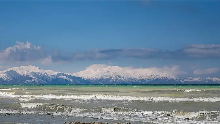 Van Gölü'nde son 21 yılın en yağışlı mart ayı